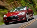 Tesla Model S 2012 года